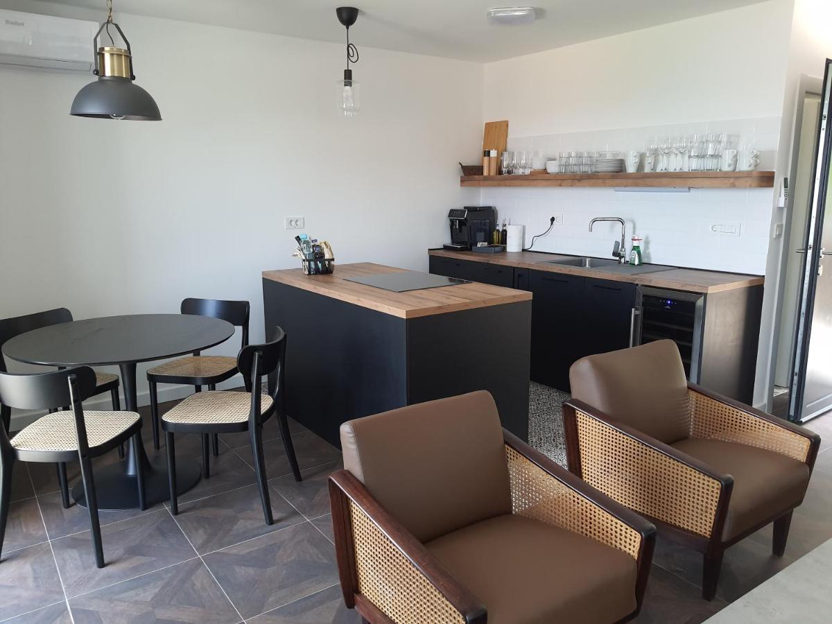 Krista Apartma Medveja